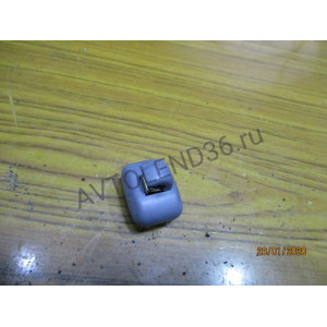 Крючок козырька для Ауди А6 